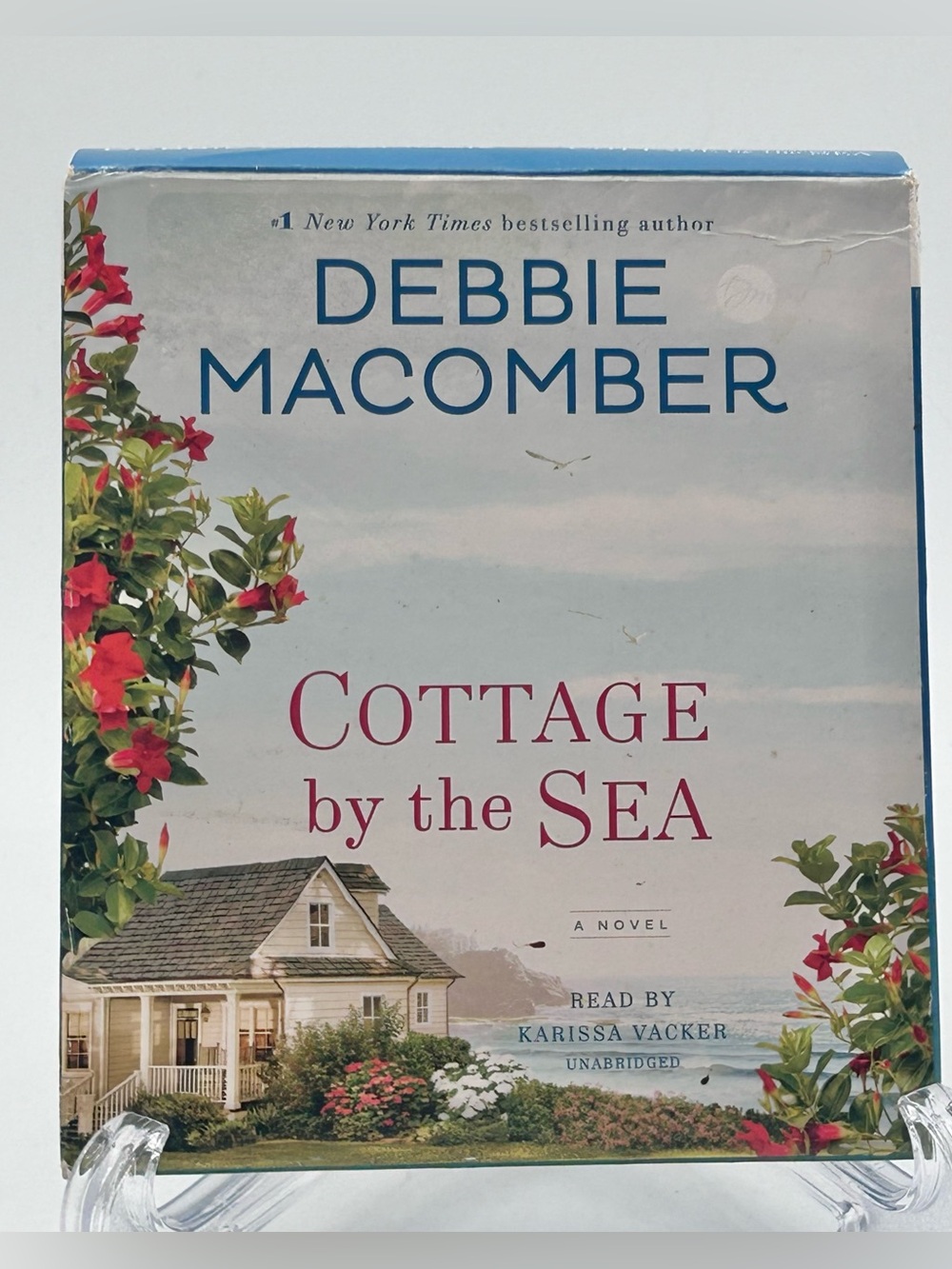 Cottage by the Sea : A Novel by Debbie Macomber 2018, 9 CDs, Unabridged